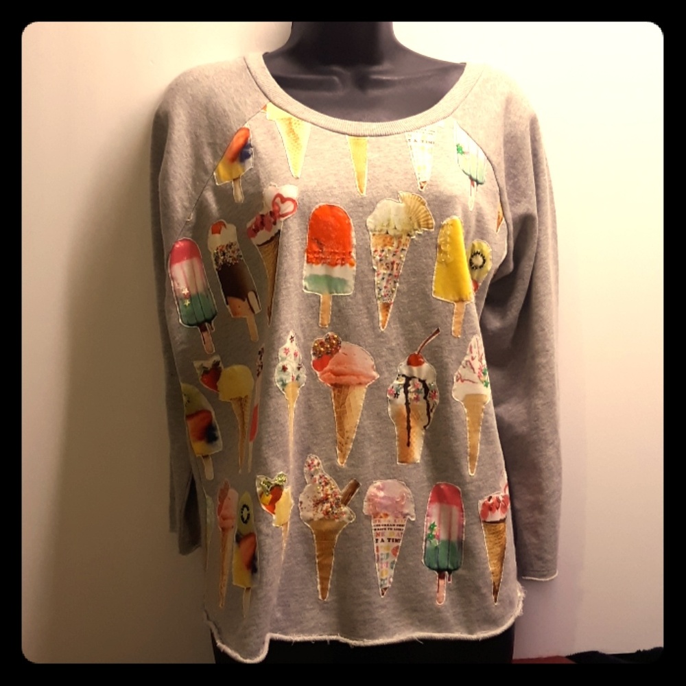 Ice cream. sweater.